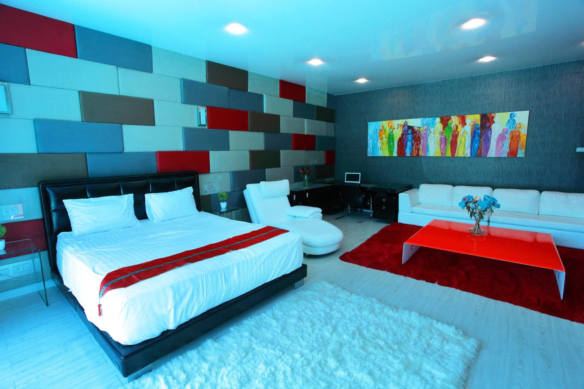 Pratumnak Dream Villa By Pattaya Sunny Rentals Bagian luar foto